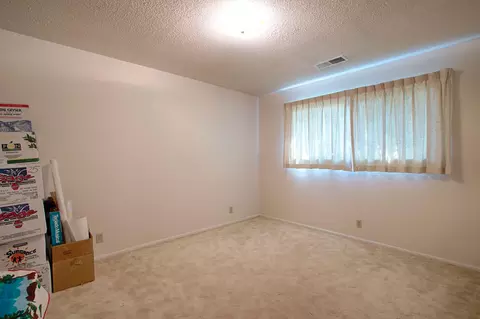 1960 Lindeena Ln, Redding, CA 96002 photo 12