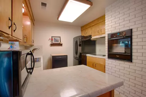1960 Lindeena Ln, Redding, CA 96002 photo 8