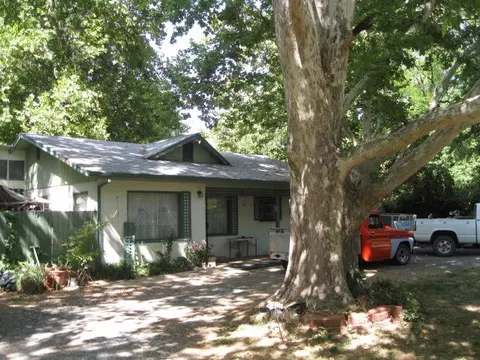 3190 Nicolet Ln, Redding, CA 96001 photo 1