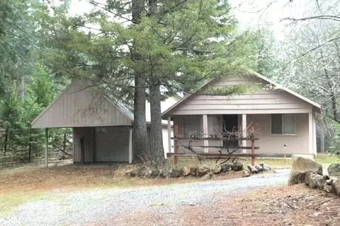 15679 Phillips Rd, Oak Run, CA 96069 photo 6