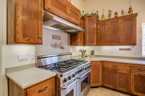 13916 Christian Way, Redding, CA 96003 photo 7