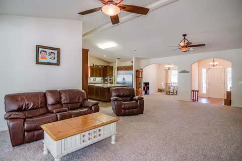 13916 Christian Way, Redding, CA 96003 photo 11