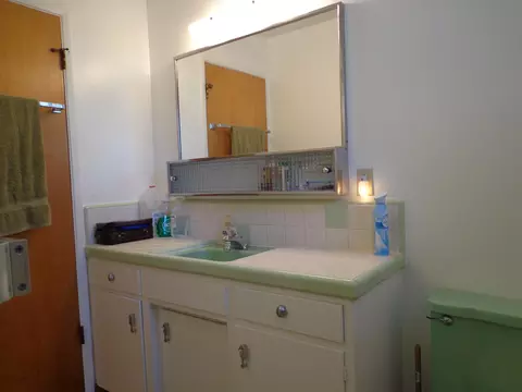 1689 Mistletoe Ln, Redding, CA 96002 photo 12