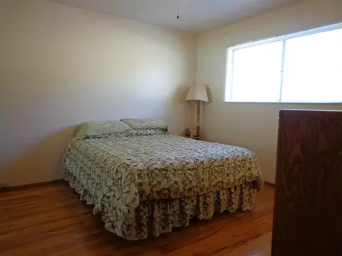 1689 Mistletoe Ln, Redding, CA 96002 photo 14