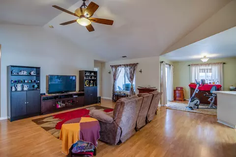 2930 Shadow Brook Ln, Redding, CA 96001 photo 4