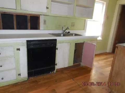 20453 Butte St, Burney, CA 96013 photo 10