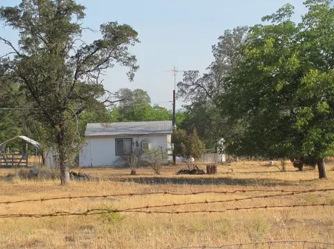 21664 Old Alturas Rd, Redding, CA 96003 photo 2