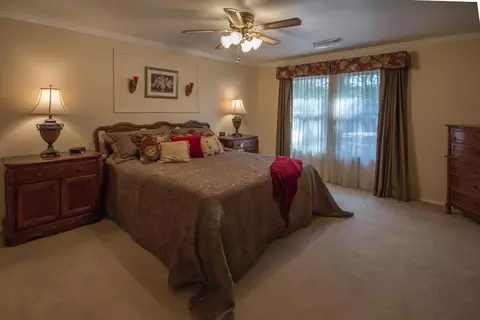 20209 Karp Ln, Redding, CA 96003 photo 8