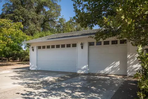 20209 Karp Ln, Redding, CA 96003 photo 19
