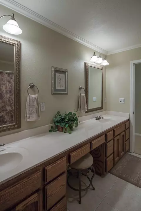 20209 Karp Ln, Redding, CA 96003 photo 13