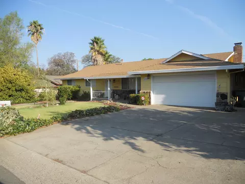 2960 Hawn Ave, Redding, CA 96002 photo 1