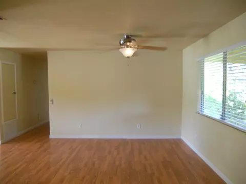 2960 Hawn Ave, Redding, CA 96002 photo 11