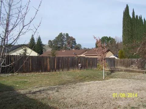 2448 Amethyst Way, Redding, CA 96003 photo 3