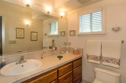 3245 Panorama Dr, Redding, CA 96003 photo 18