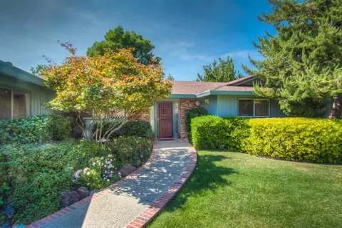 3245 Panorama Dr, Redding, CA 96003 photo 1