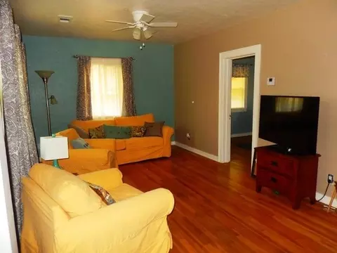 2264 Shasta St, Redding, CA 96001 photo 11
