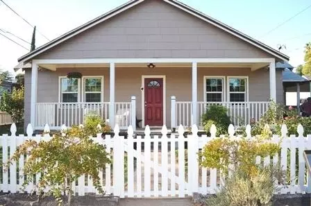 2264 Shasta St, Redding, CA 96001 photo 1