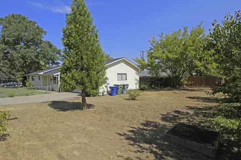 4521 Cedars Rd, Redding, CA 96001 photo 13