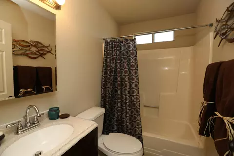 4521 Cedars Rd, Redding, CA 96001 photo 7