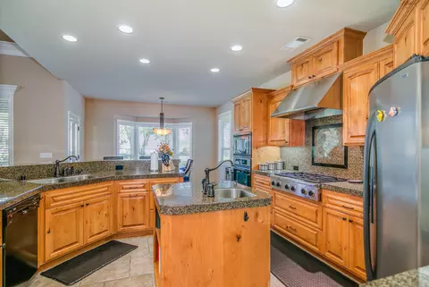 6114 Turnberry Ct, Redding, CA 96003 photo 13