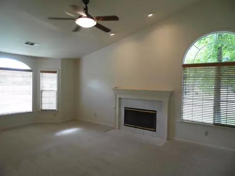 19174 Nike Ct, Redding, CA 96003 photo 4