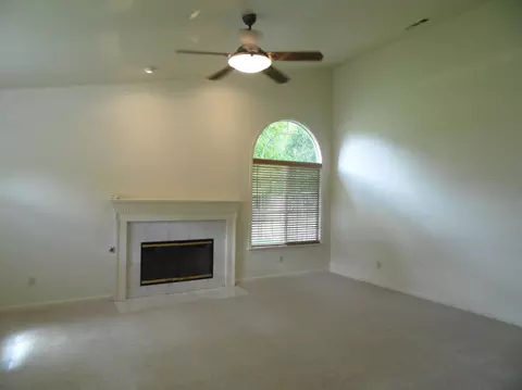 19174 Nike Ct, Redding, CA 96003 photo 5