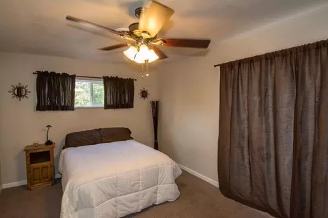 1286 Oakdale Ln, Redding, CA 96002 photo 21