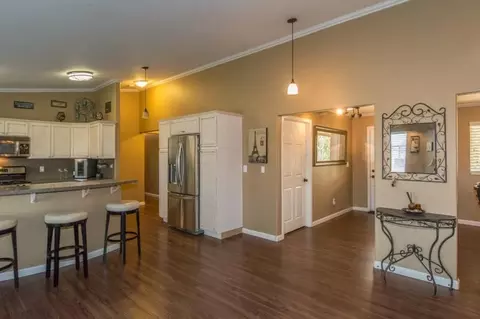 15 Krueger Ct, Red Bluff, CA 96080 photo 3