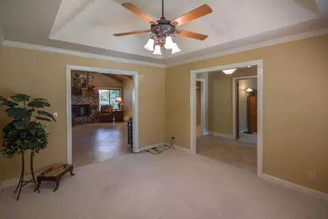 516 River Oaks Dr, Redding, CA 96001 photo 5