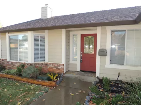 1909 Trumpet Dr, Redding, CA 96003 photo 2