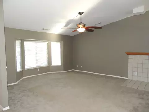 1909 Trumpet Dr, Redding, CA 96003 photo 3