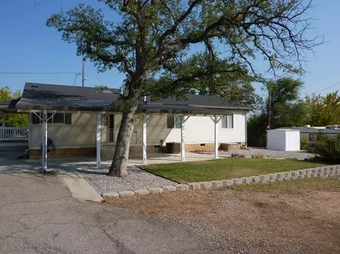 1090 Ona Ln, Redding, CA 96003 photo 11
