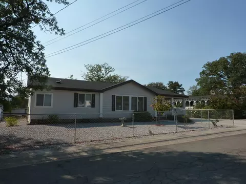 1090 Ona Ln, Redding, CA 96003 photo 17