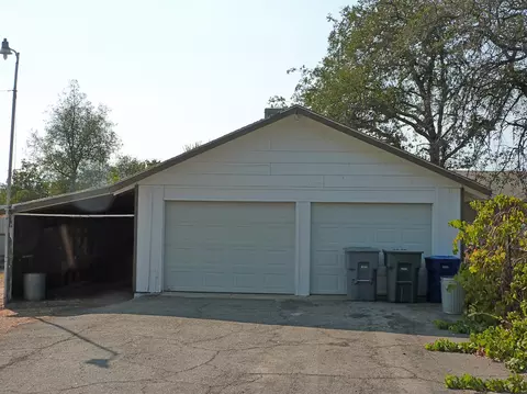 1090 Ona Ln, Redding, CA 96003 photo 14
