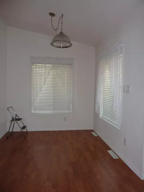 1090 Ona Ln, Redding, CA 96003 photo 3