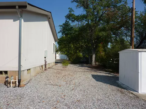 1090 Ona Ln, Redding, CA 96003 photo 22