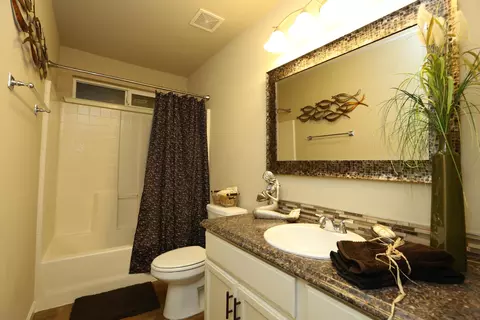 2100 Alden Ave, Redding, CA 96002 photo 7