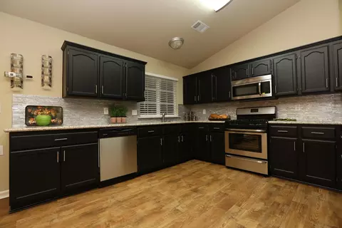 2100 Alden Ave, Redding, CA 96002 photo 4