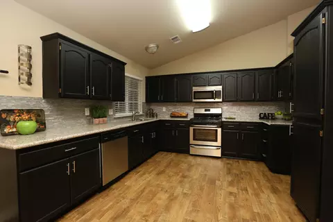 2100 Alden Ave, Redding, CA 96002 photo 6