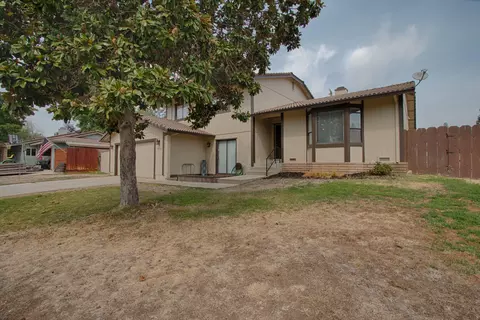 2736 Amethyst Way, Redding, CA 96003 photo 3