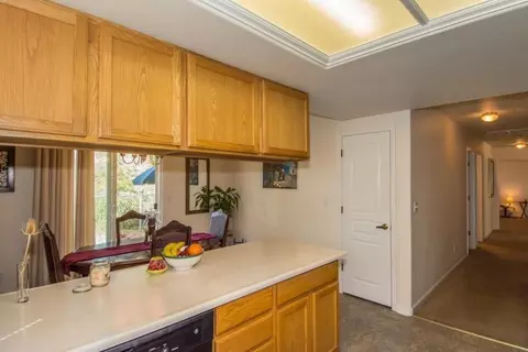 3884 Wolverine Dr, Redding, CA 96001 photo 8
