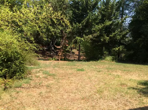 3430 Sunset Dr, Redding, CA 96001 photo 9