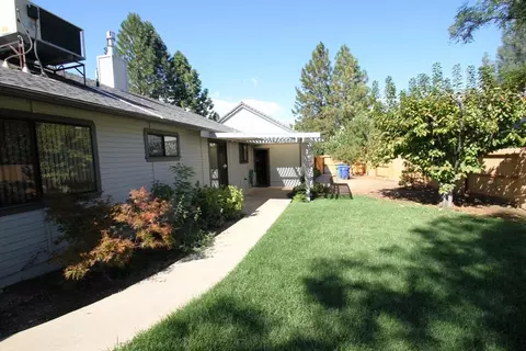 2287 Harlan Dr, Redding, CA 96003 photo 10