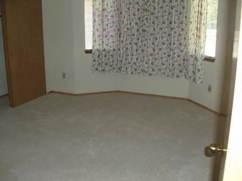 3957 Cirrus St, Redding, CA 96002 photo 9
