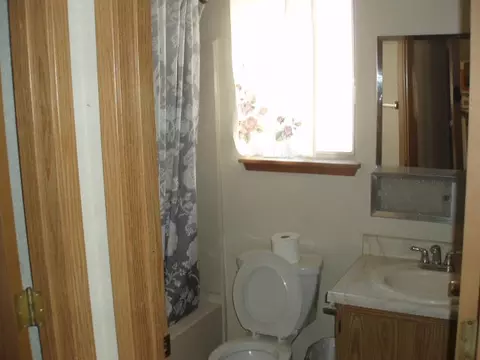 3957 Cirrus St, Redding, CA 96002 photo 8