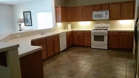 475 Springtime Ln, Red Bluff, CA 96080 photo 9