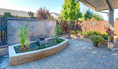 577 Grants, Redding, CA 96003 photo 5