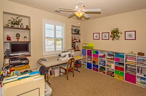 577 Grants, Redding, CA 96003 photo 24