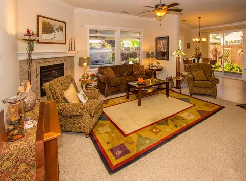 577 Grants, Redding, CA 96003 photo 14