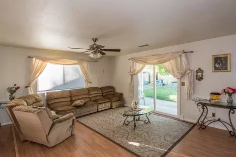 137 Justin Way, Redding, CA 96003 photo 3